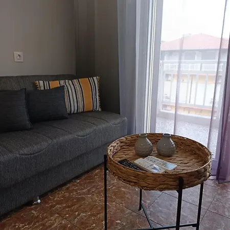 New Zeusplace With Private Parking Katerini